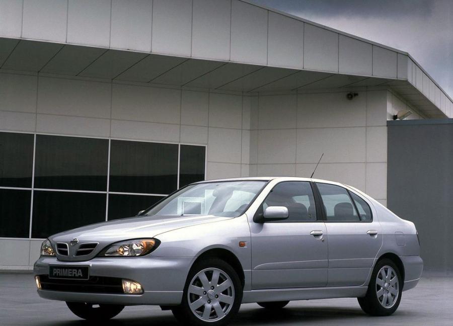  Nissan Primera Hatchback 1999 года  (фото 7 из 8)